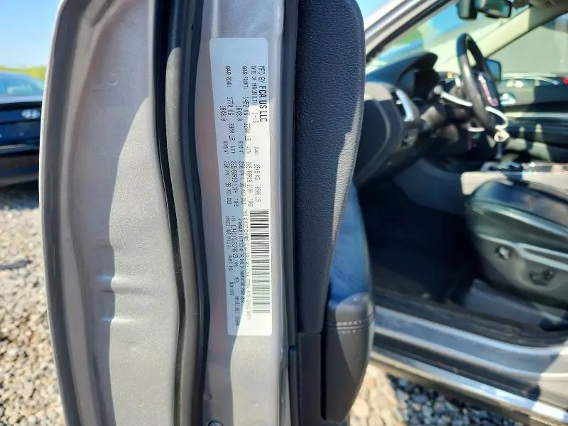 2015 DODGE DURANGO SXT  