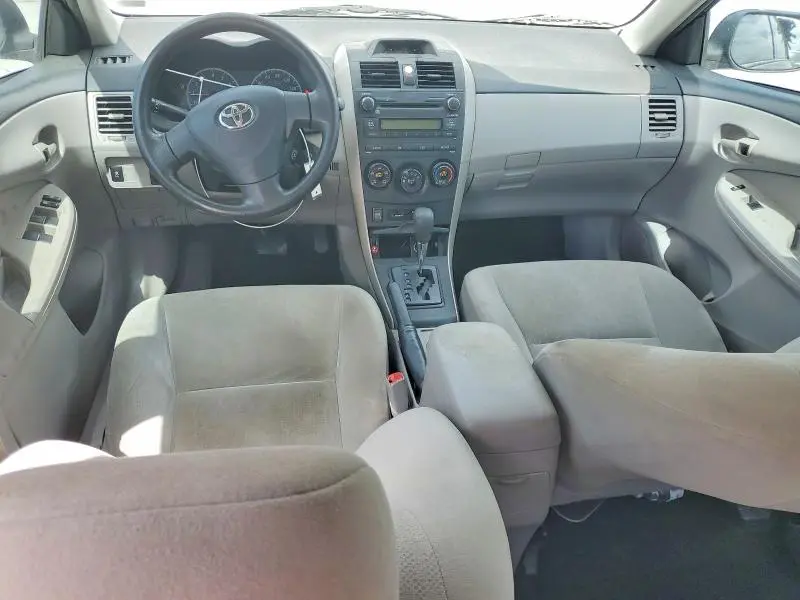 2013 TOYOTA COROLLA L  