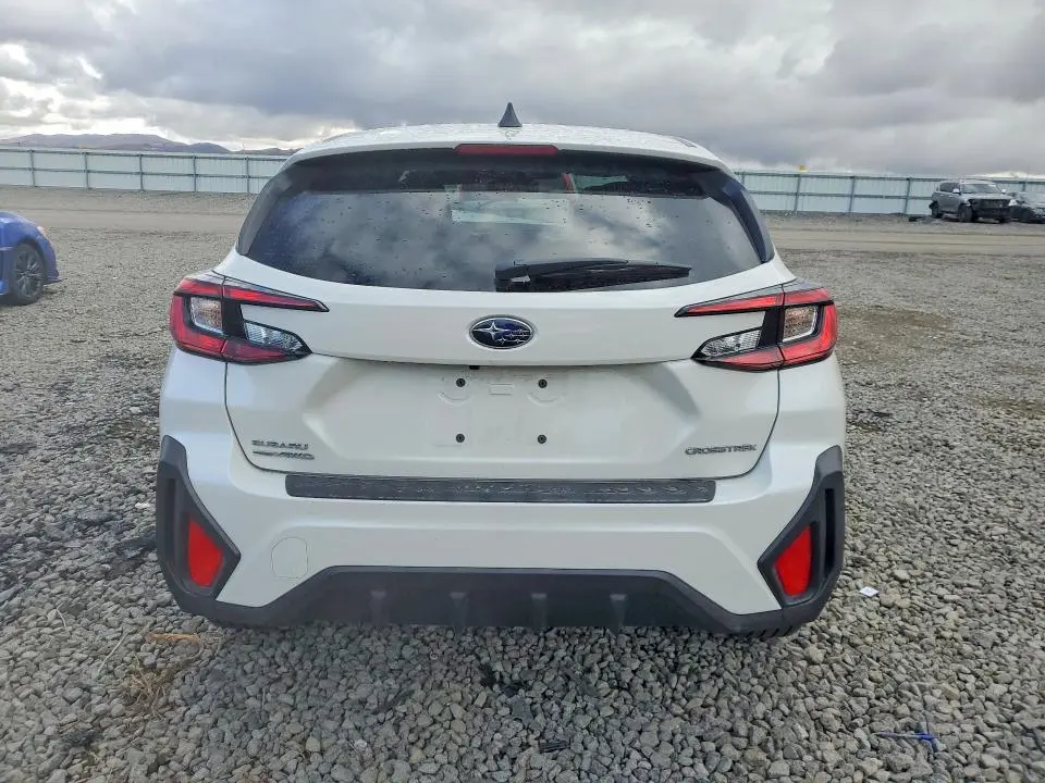 2025 SUBARU CROSSTREK   