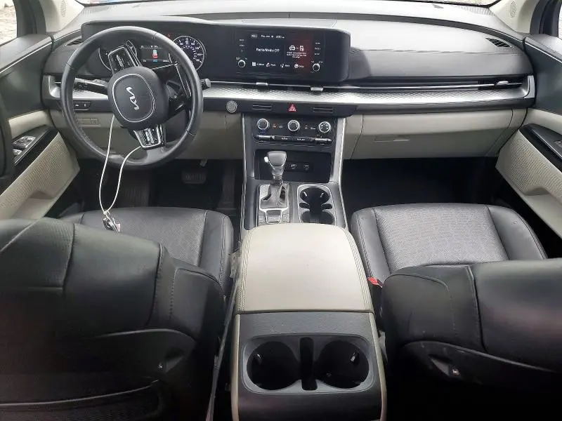 2023 KIA CARNIVAL LX  