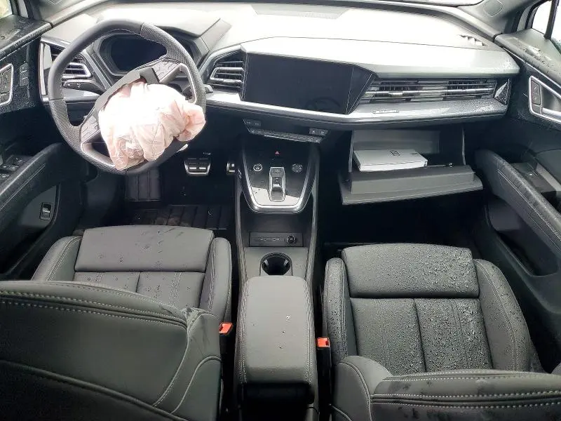 2025 AUDI Q4 E-TRON SPORTBACK PREMIUM  