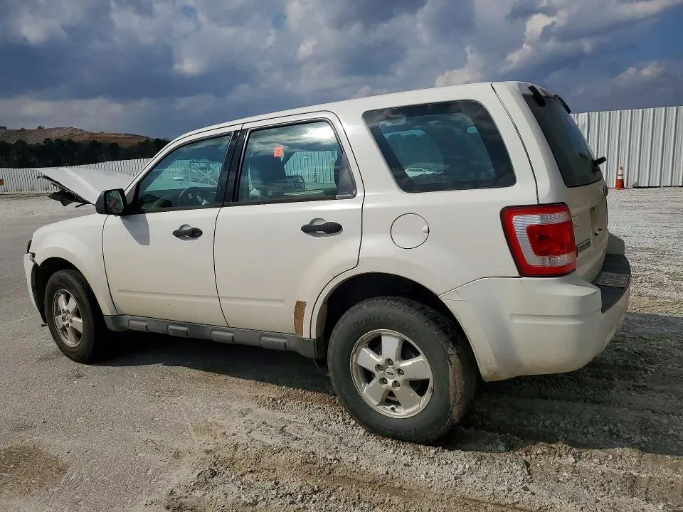 2012 FORD ESCAPE XLS  