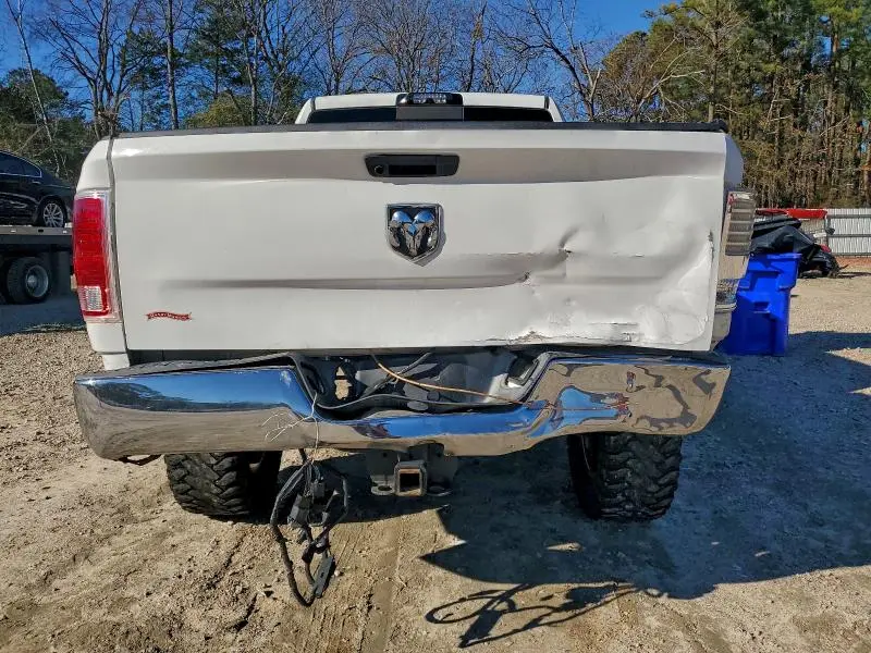 2013 RAM 2500 LARAMIE  