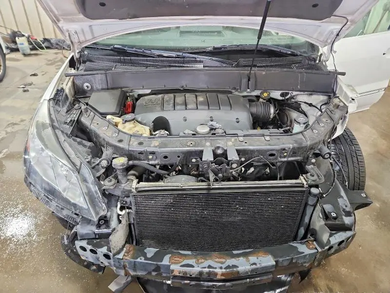 2013 CHEVROLET TRAVERSE LT  