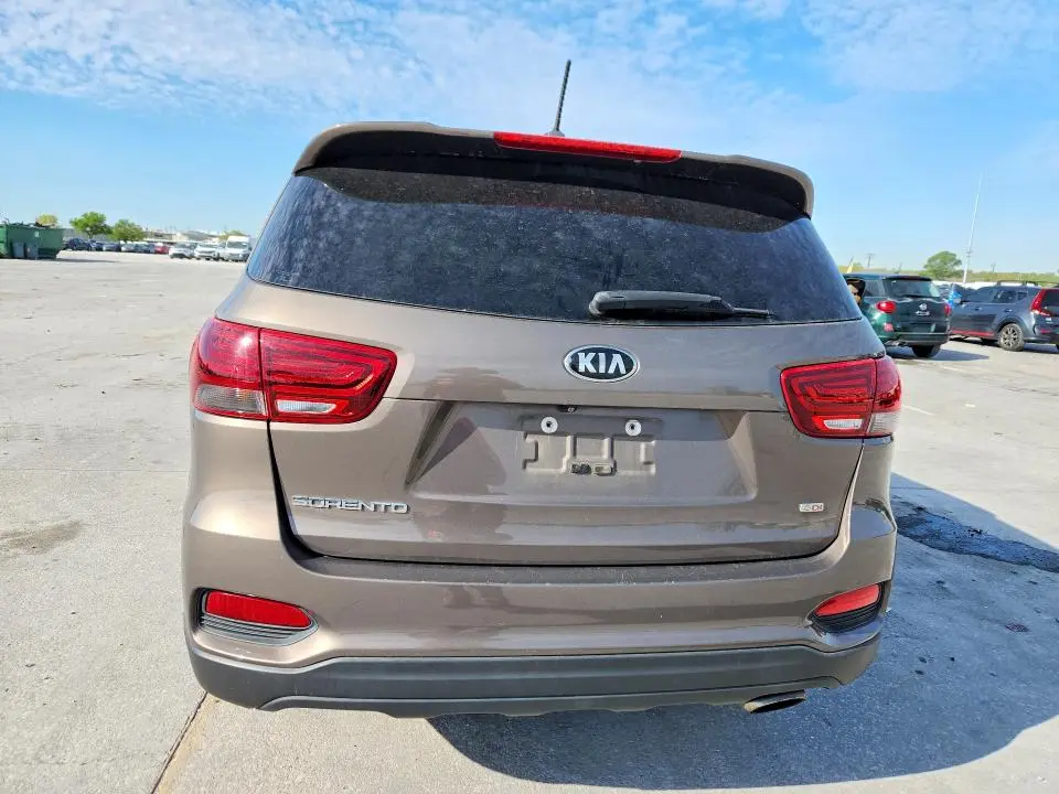 2019 KIA SORENTO LX  