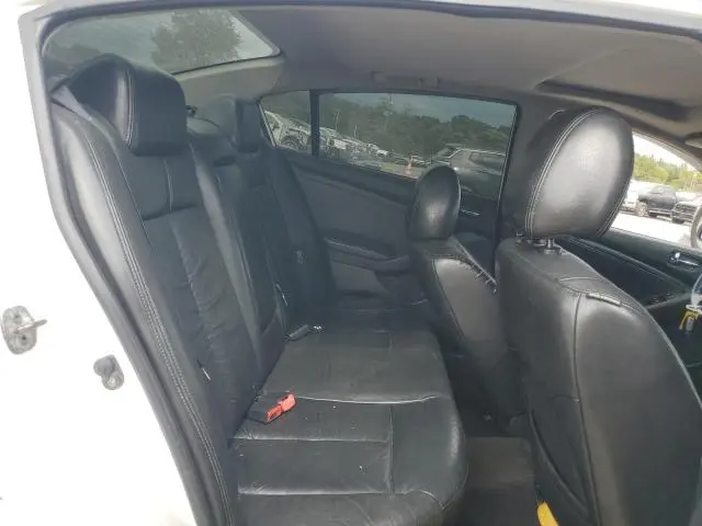 2010 NISSAN ALTIMA BASE  