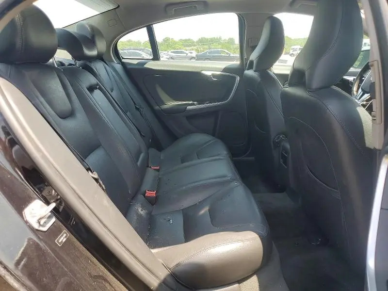 2015 VOLVO S60 PREMIER  