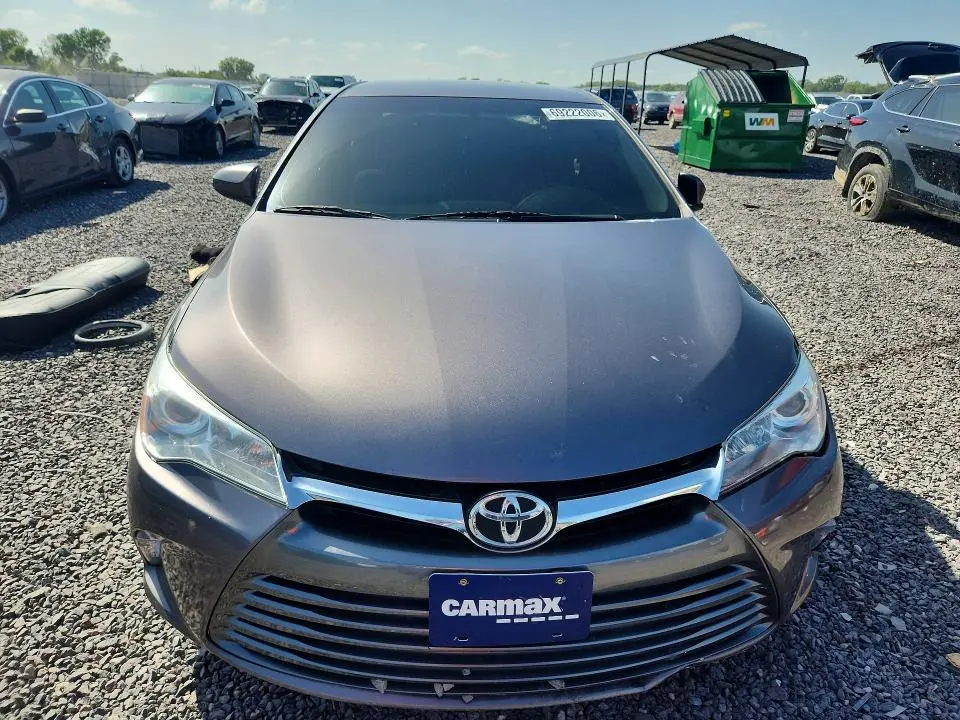 2017 TOYOTA CAMRY LE  