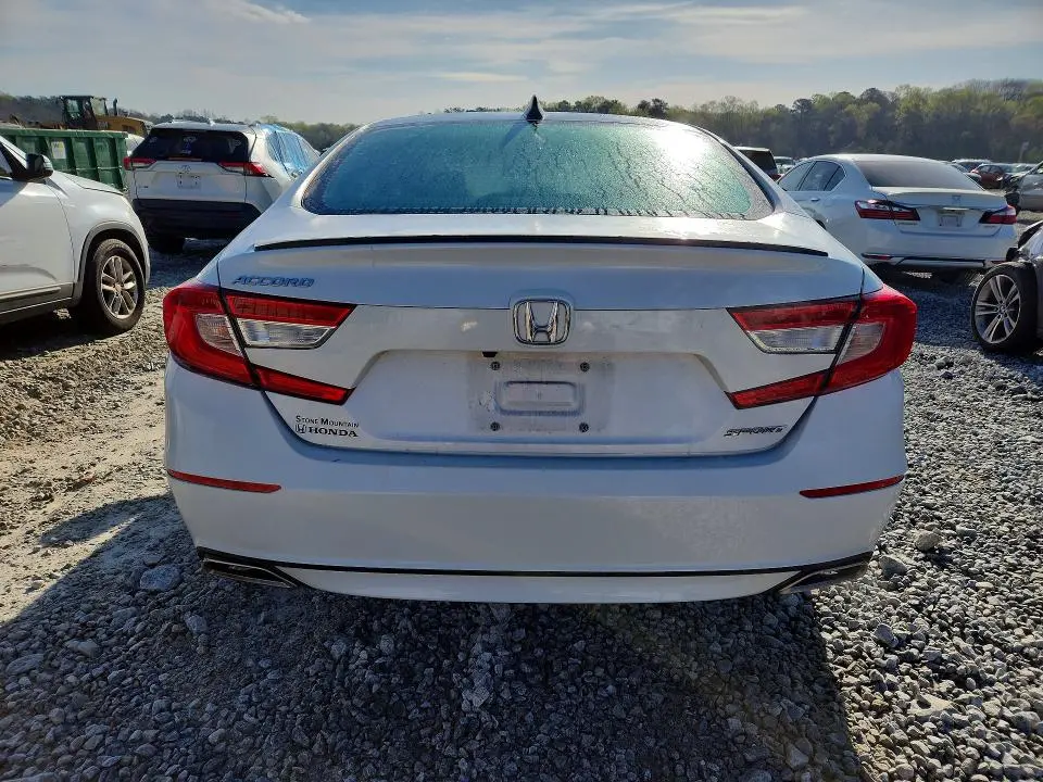 2022 HONDA ACCORD SPORT  