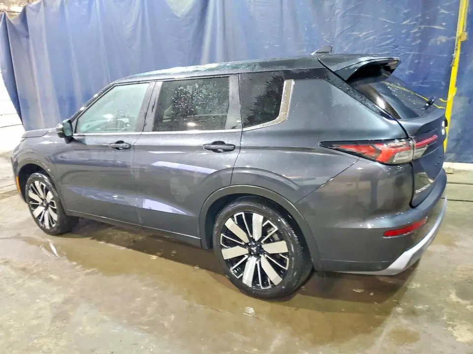 2025 MITSUBISHI OUTLANDER SE  