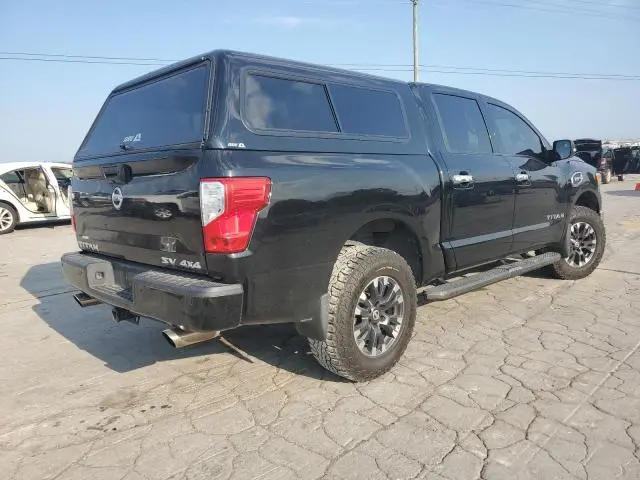 2017 NISSAN TITAN SV  