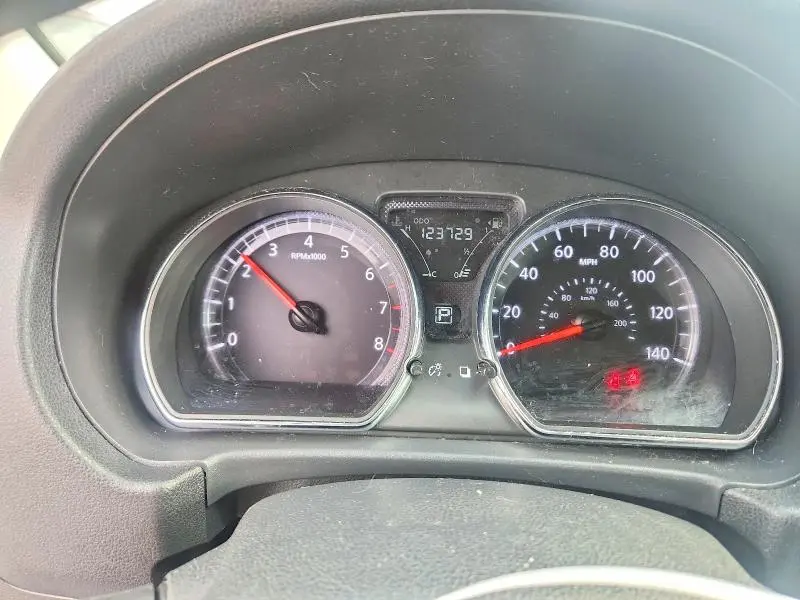 2019 NISSAN VERSA SV  