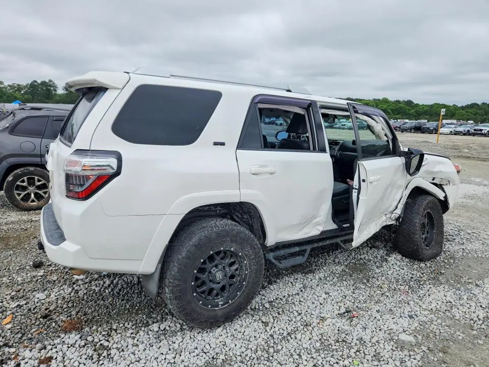 2018 TOYOTA 4RUNNER SR5 PREMIUM  