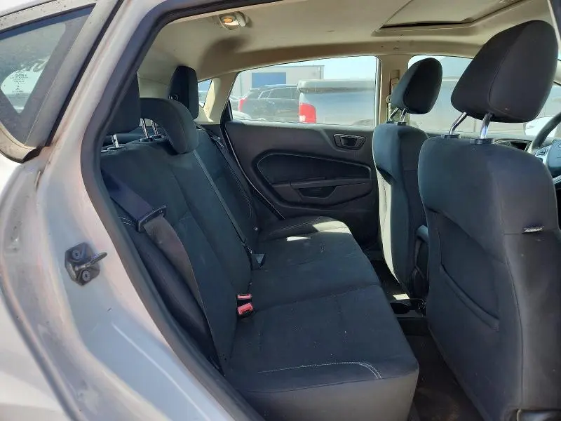 2018 FORD FIESTA SE  