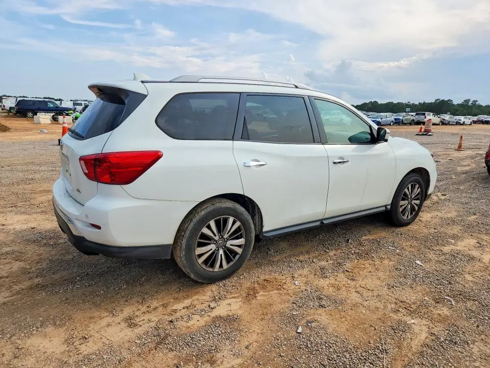 2020 NISSAN PATHFINDER SL  