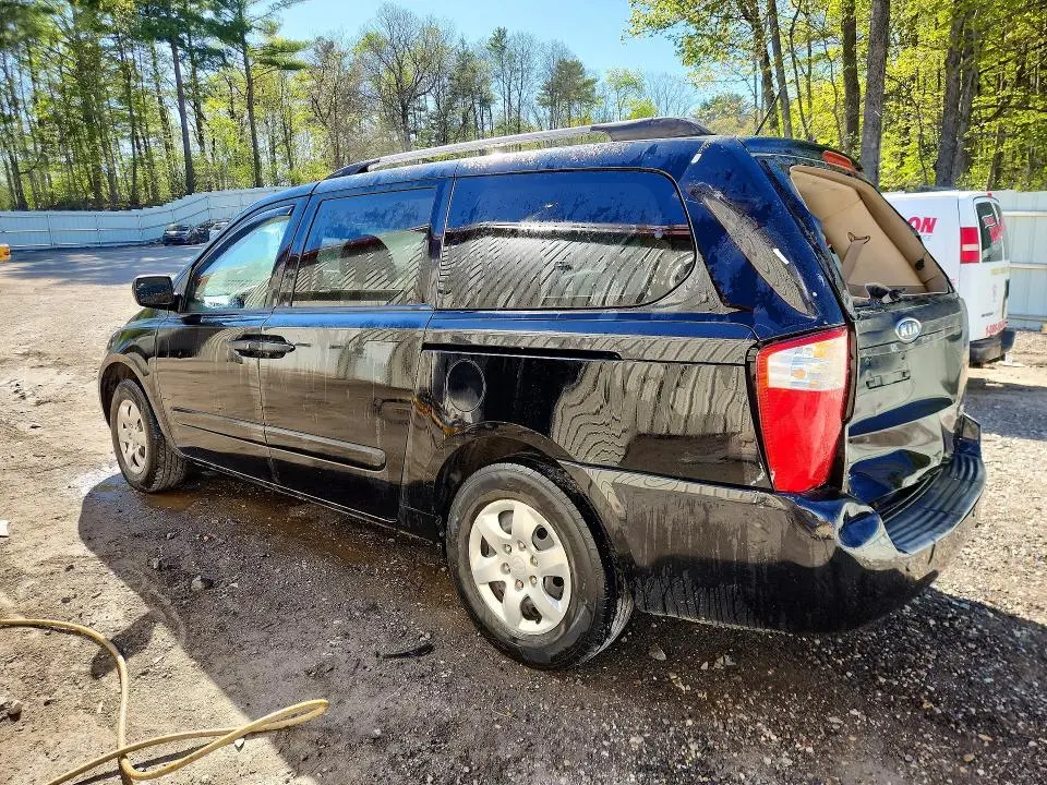 2010 KIA SEDONA LX  