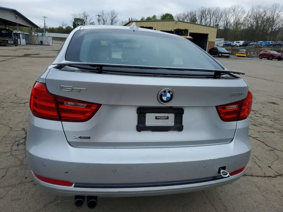 2015 BMW 328 XIGT SULEV  