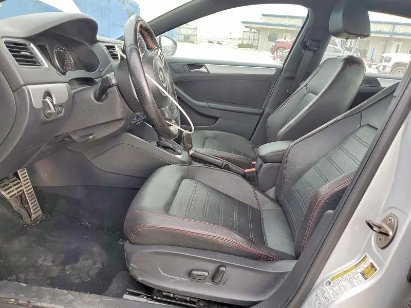 2013 VOLKSWAGEN JETTA GLI  