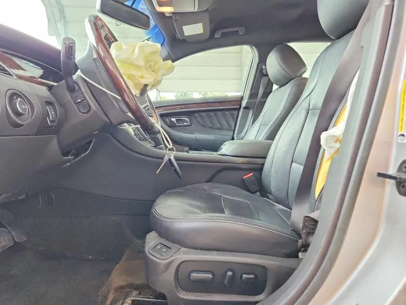 2013 FORD TAURUS LIMITED  
