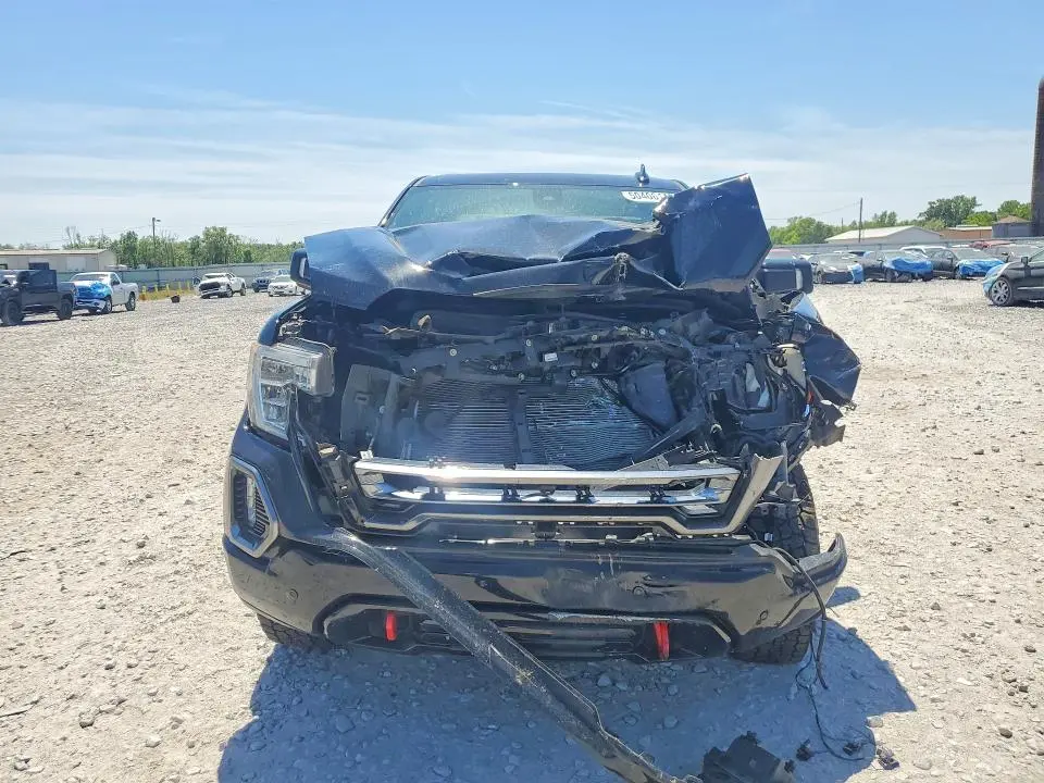 2021 GMC SIERRA K1500 AT4  