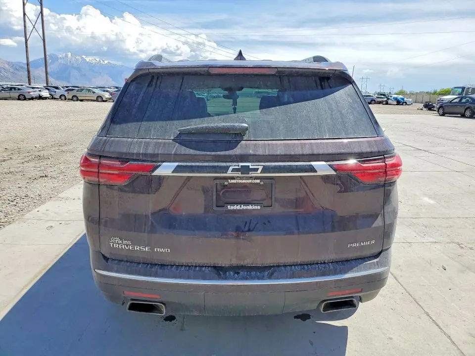 2022 CHEVROLET TRAVERSE PREMIER  