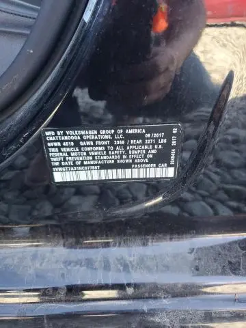 2017 VOLKSWAGEN PASSAT SE  