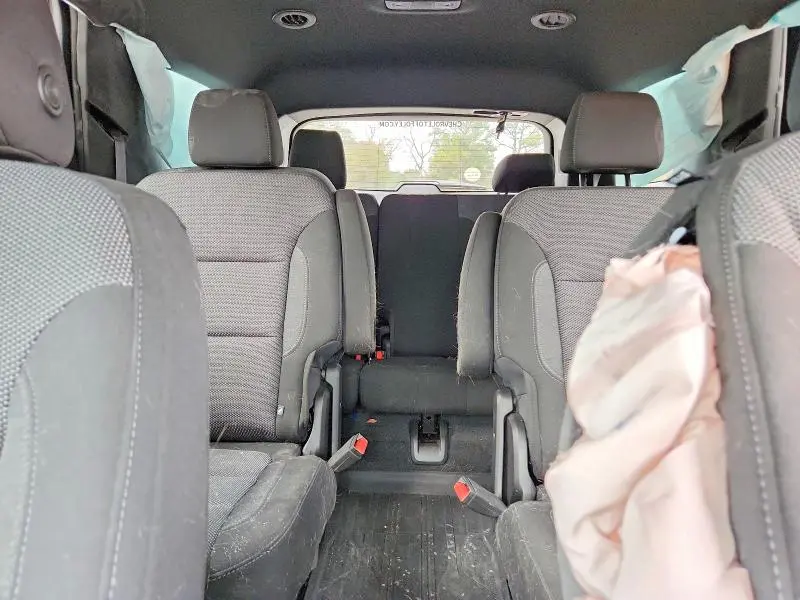 2022 CHEVROLET TRAVERSE LT  