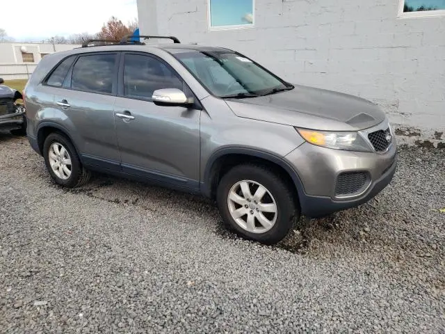 2013 KIA SORENTO LX  