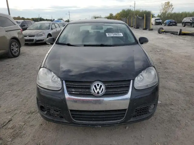 2010 VOLKSWAGEN JETTA SE  