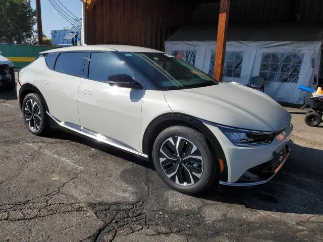 2022 KIA EV6 LIGHT  