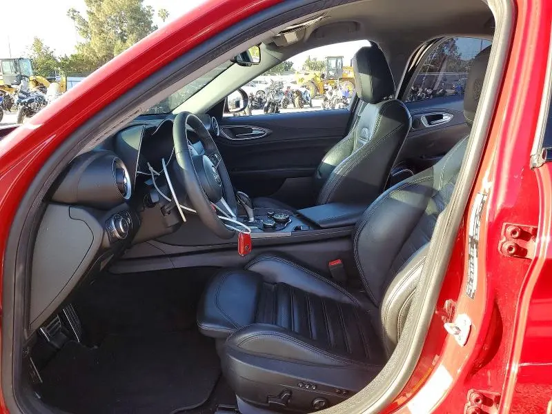 2019 ALFA ROMEO GIULIA TI  