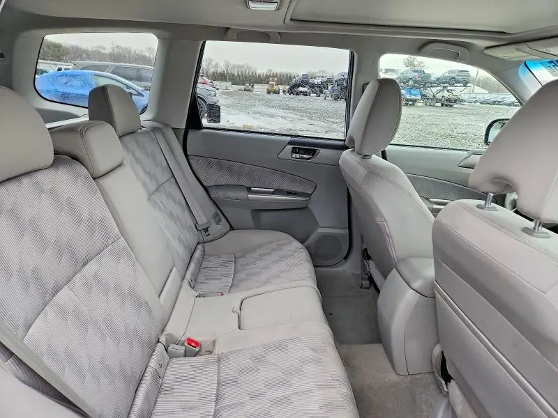 2010 SUBARU FORESTER 2.5X PREMIUM  