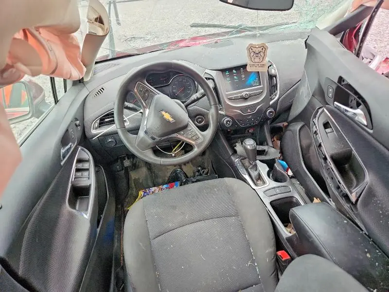 2018 CHEVROLET CRUZE 1LT  