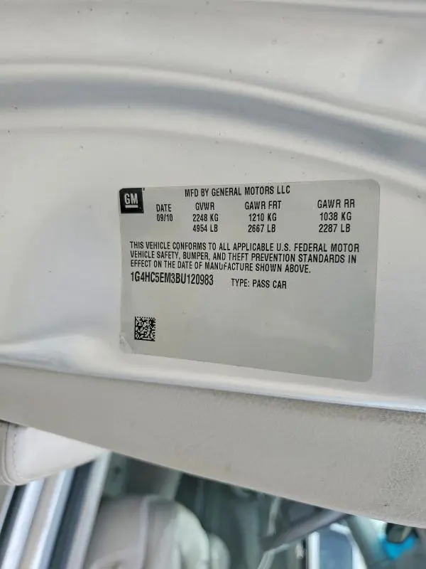 2011 BUICK LUCERNE CXL  