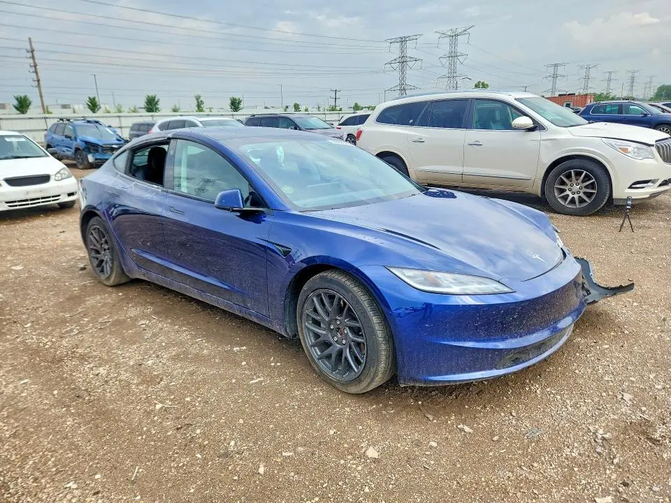 2024 TESLA MODEL 3   