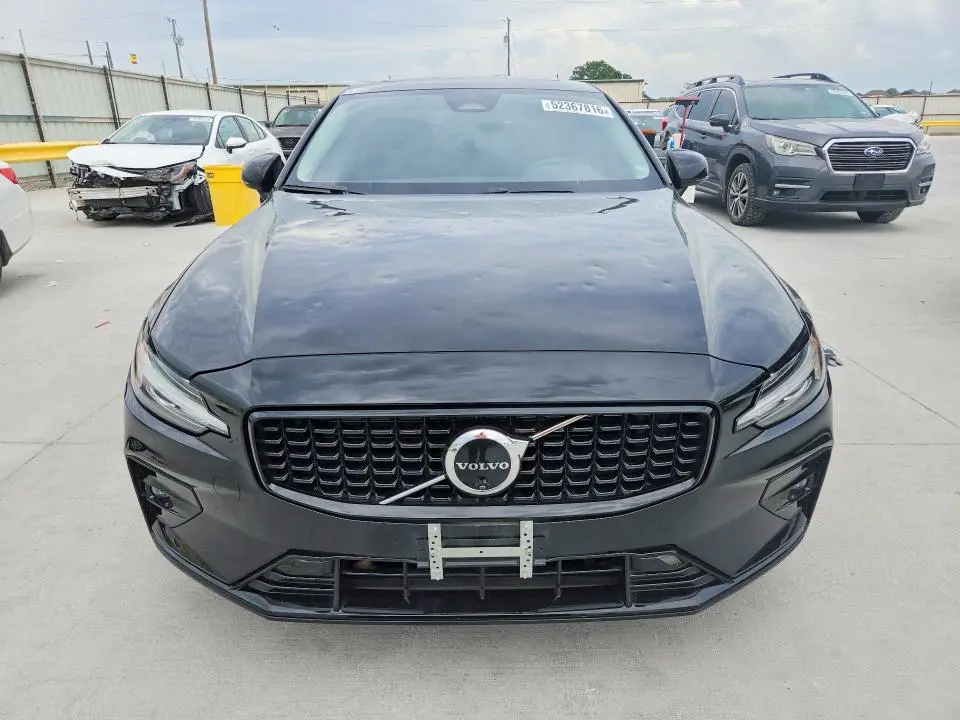 2024 VOLVO S60 PLUS  