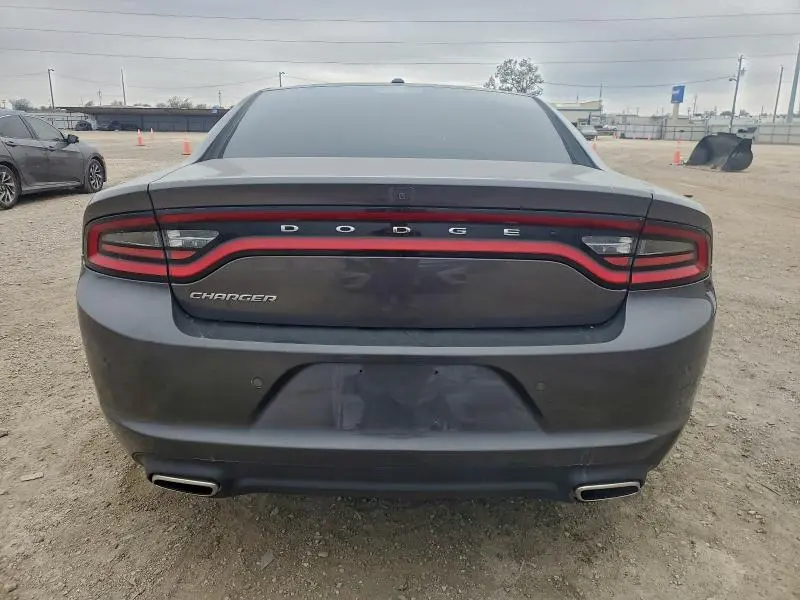 2022 DODGE CHARGER SXT  