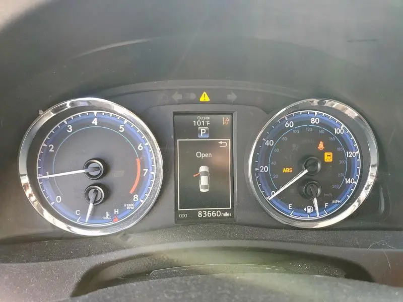 2019 TOYOTA COROLLA L  