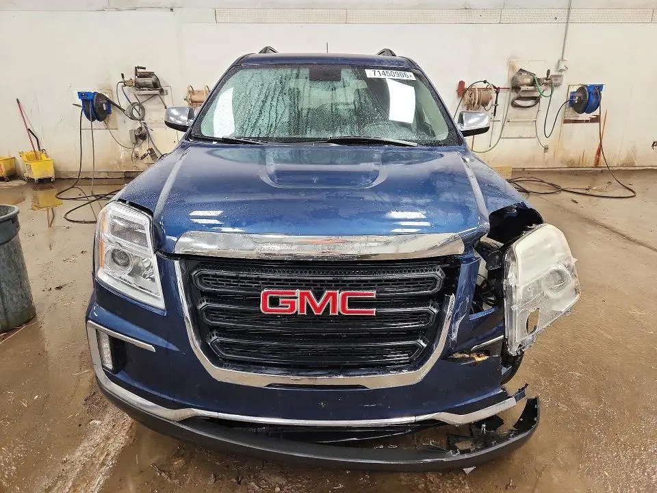 2017 GMC TERRAIN SLE  