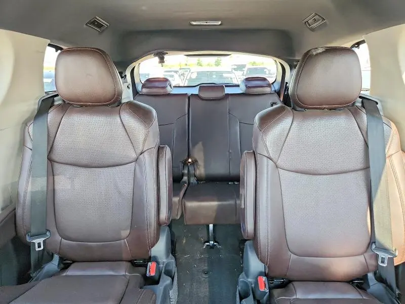 2021 TOYOTA SIENNA PLATINUM 7-PASSENGER  