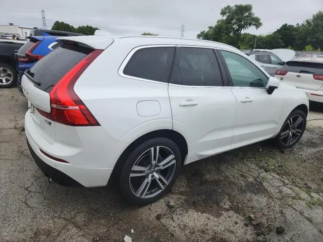 2020 VOLVO XC60 T5 MOMENTUM  