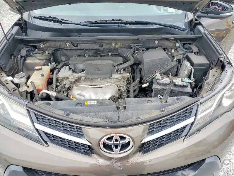 2014 TOYOTA RAV4 XLE  