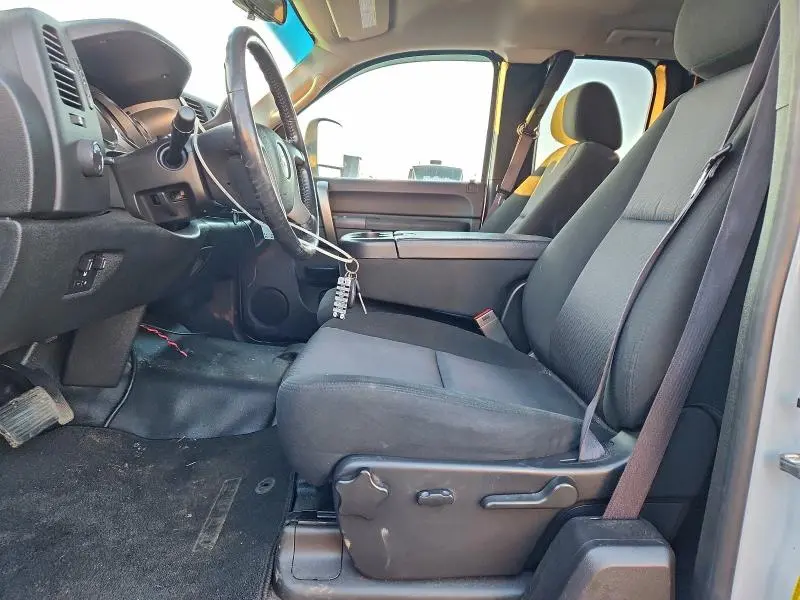 2013 CHEVROLET SILVERADO K2500 HEAVY DUTY LT  