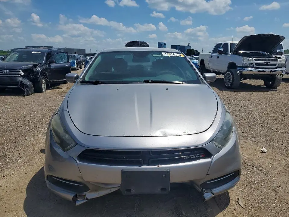 2015 DODGE DART SXT  