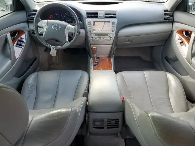 2010 TOYOTA CAMRY SE  