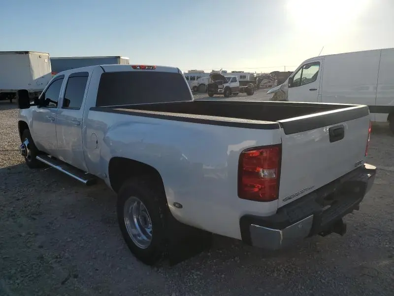 2013 GMC SIERRA C3500 SLT  