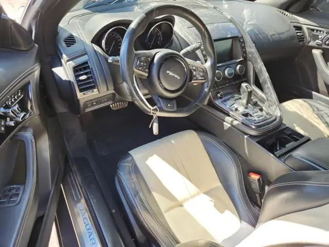 2016 JAGUAR F-TYPE R