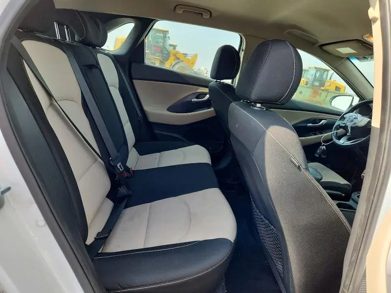 2018 HYUNDAI ELANTRA GT BASE  