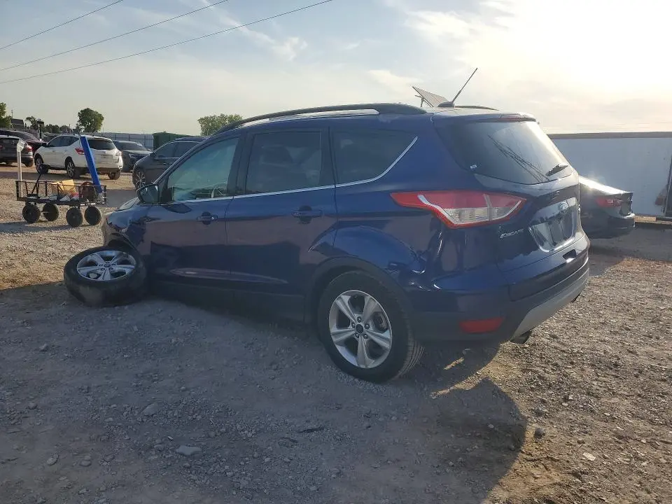 2016 FORD ESCAPE SE  