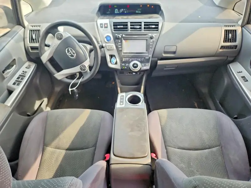 2013 TOYOTA PRIUS V TWO  